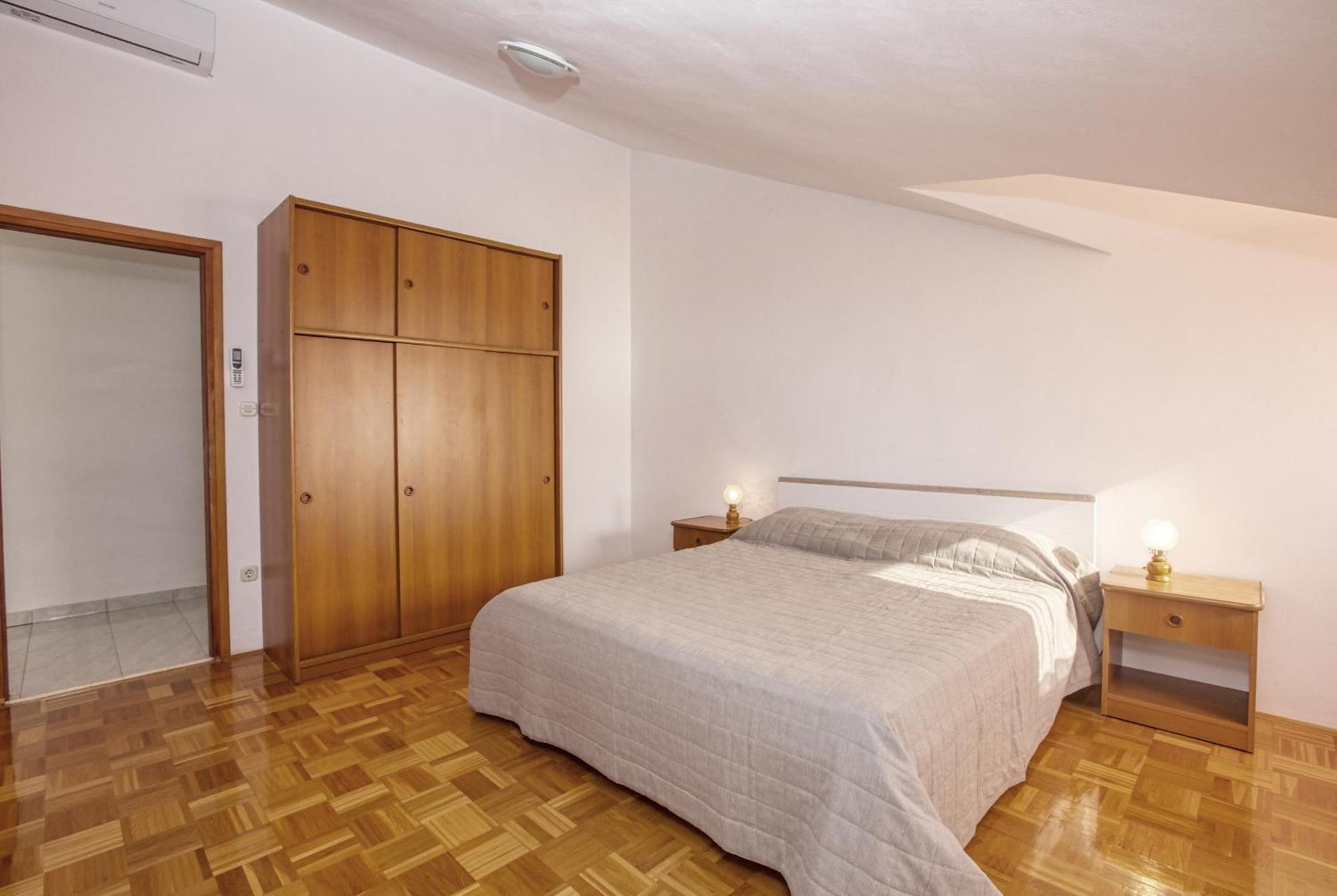 Apartments By The Sea Brodarica, Sibenik - 13615 ห้อง รูปภาพ